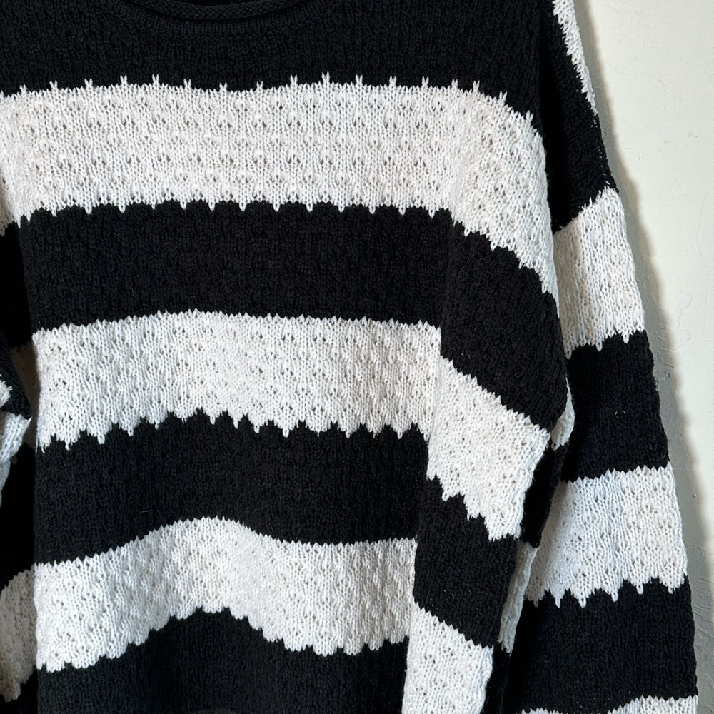Blu Pepper Black and White Striped Balloon Sleeve Oversized Sweater Sz S - Picture 2 of 10